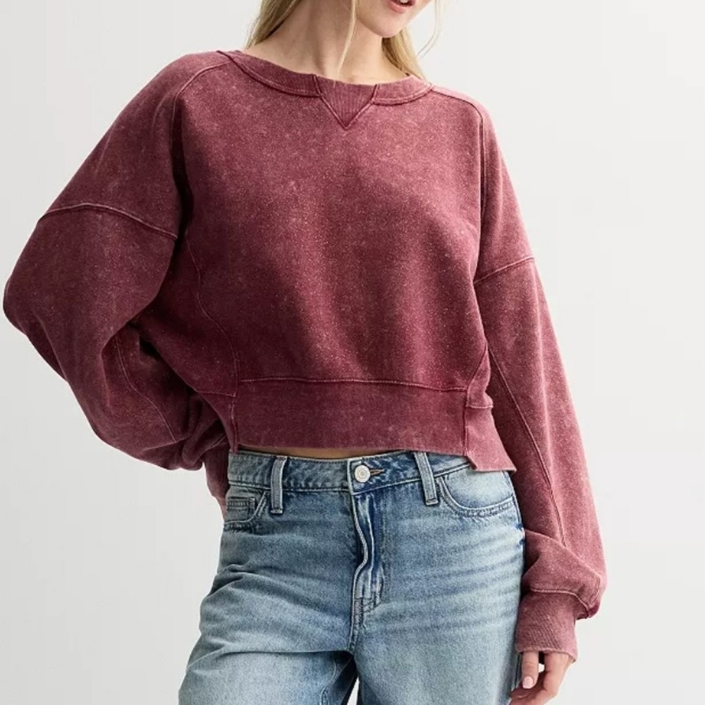 SO Cropped Burgundy Sweatshirt